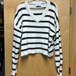 Legoe Heritage Size 4/Large Blue & White Striped Sweater - Maternity